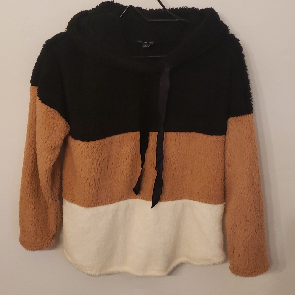 Signature Studio Hoodie